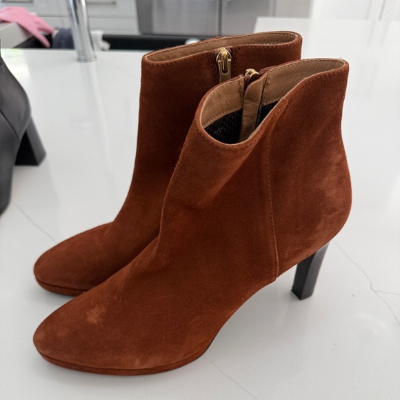 Aquatalia Roxana Bootie Rust Brown Ginger Suede Heeled Boot - Picture 2 of 7